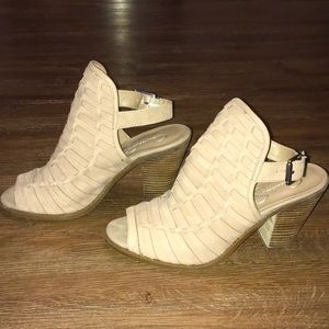 Jessica Simpson Heels